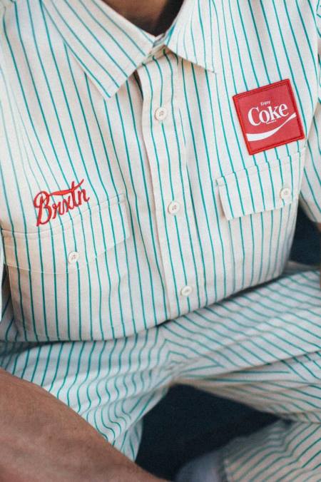 opálení Brixton muži Coca-cola dodávka olson s/s tkaný 4DHP26 oděv