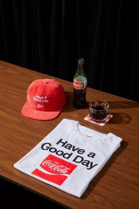 bílý Brixton muži coca-cola dobrý den tričko šité na míru 4DHP76 oděv